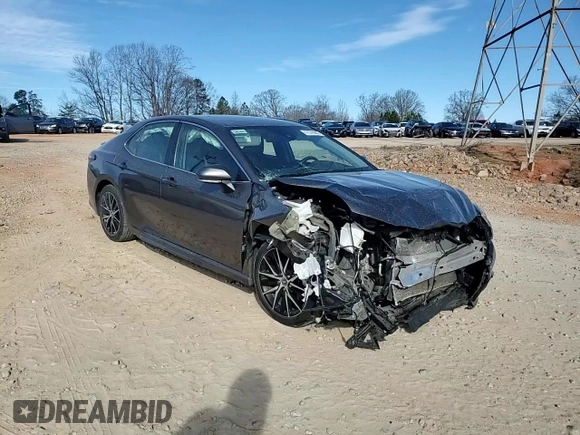 2022 Toyota Camry SE with VIN 4T1G11AK2NU633242, listed as a Copart auction lot 47376905 with 116,272 mi miles and Salvage Title. Bid and sale history available at DreamBid. Image 10.