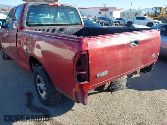 2001 Ford F-150 XL with VIN 1FTZX172X1NB47317, listed as a IAAI auction lot 41676446 with Not provided miles and . Bid and sale history available at DreamBid. Image 6.