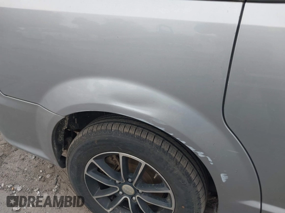 2018 Dodge Grand Caravan SE Plus with VIN 2C4RDGBG8JR200422, listed as a IAAI auction lot 41545299 with 241,903 mi miles and . Bid and sale history available at DreamBid. Image 6.
