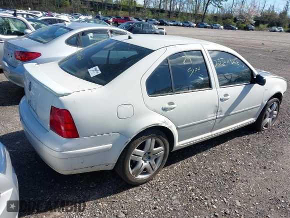 2003 Volkswagen Jetta GL with VIN 3VWRK69MX3M037355, listed as a IAAI auction lot 42141665 with Not provided miles and . Bid and sale history available at DreamBid. Image 4.