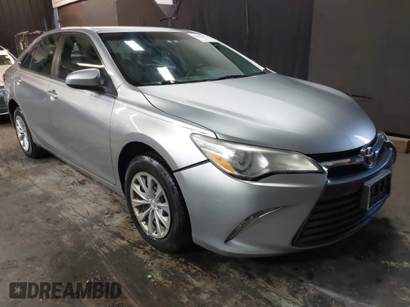 2015 Toyota Camry XLE with VIN 4T4BF1FK2FR467221, listed as a IAAI auction lot 42080889 with 134,822 mi miles and . Bid and sale history available at DreamBid. Image 1.