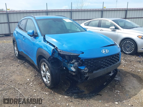2022 Hyundai Kona SEL with VIN KM8K32AB2NU765962, listed as a IAAI auction lot 41865719 with 40,017 mi miles and . Bid and sale history available at carsss.com. Image 1.