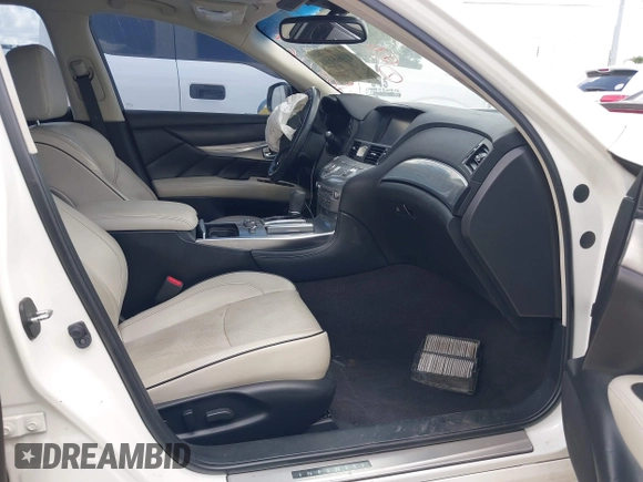 2017 Infiniti Q70 3.7 z VIN JN1BY1AP3HM741611, wystawiony jako IAAI lot #42596422 z przebiegiem 90 375 mil mil oraz . Historia ofert i sprzedaży dostępna na DreamBid. Obrazek 5.