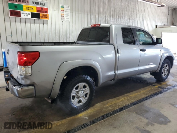 2010 Toyota Tundra с VIN 5TFUM5F11AX006417, выставлен на аукционе Copart как лот 55897725 с пробегом 203 892 миль миль и Списание • Salvage title. История ставок и продаж доступна на DreamBid. Изображение 3.