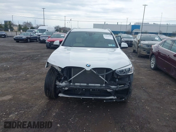 2019 BMW X3 xDrive30i with VIN 5UXTR9C5XKLE17238, listed as a IAAI auction lot 42030258 with 48,192 mi miles. Bid and sale history available at carsss.com. Image 13.