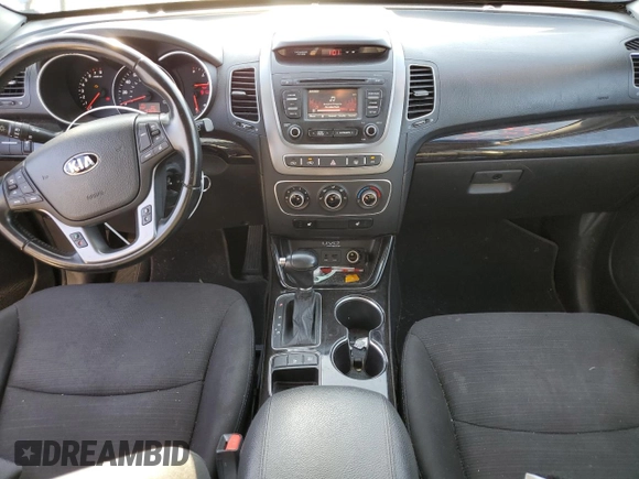 2015 Kia Sorento LX with VIN 5XYKTCA62FG553241, listed as a Copart auction lot 63817065 with 183,606 mi miles and Salvage title. Bid and sale history available at DreamBid. Image 8.