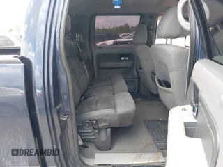 2006 Ford F-150 XLT with VIN 1FTRW12W86KD06941, listed as a IAAI auction lot 42148518 with 244,756 mi miles and . Bid and sale history available at DreamBid. Image 8.