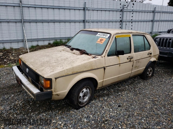 1981 Volkswagen Rabbit z VIN 1VWFB0178BV188835, wystawiony jako Copart lot #44329045 z przebiegiem 102 076 mil mil oraz Czysty tytuł • Clean title. Historia ofert i sprzedaży dostępna na DreamBid. Obrazek 1.