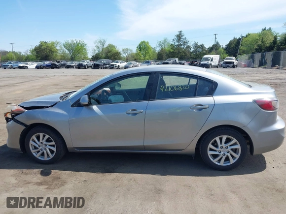 2012 Mazda 3 i Touring with VIN JM1BL1V85C1623374, listed as a IAAI auction lot 42106820 with 117,262 mi miles and . Bid and sale history available at carsss.com. Image 14.