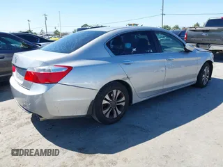 2013 Honda Accord LX z VIN 1HGCR2F38DA006341, wystawiony jako IAAI lot #42304220 z przebiegiem 173 664 mil mil oraz . Historia ofert i sprzedaży dostępna na DreamBid. Obrazek 4.