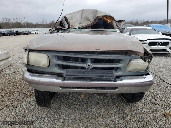 1994 Mazda B-Series 4WD Truck LE with VIN 4F4DR17X8RTM16476, listed as a Copart auction lot 49500745 with 150,457 mi miles and Non Repairable. Bid and sale history available at carsss.com. Image 5.