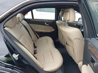 2013 Mercedes-Benz E 350 Luxury with VIN WDDHF5KB2DA669583, listed as a IAAI auction lot 41882747 with 108,182 mi miles and . Bid and sale history available at DreamBid. Image 8.