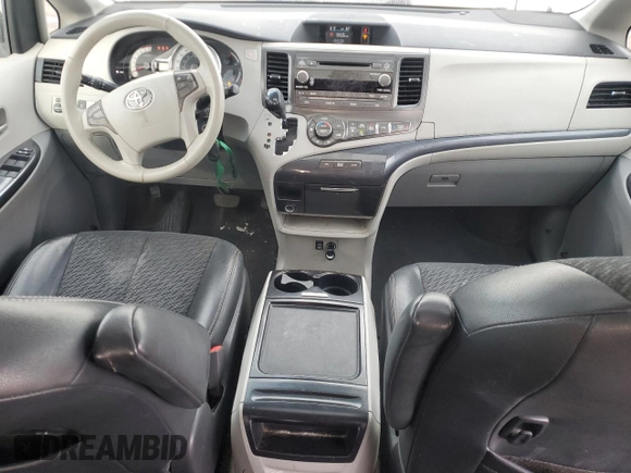 2012 Toyota Sienna SE with VIN 5TDXK3DC8CS208840, listed as a Copart auction lot 89005565 with 181,235 mi miles and Clean Title. Bid and sale history available at carsss.com. Image 8.