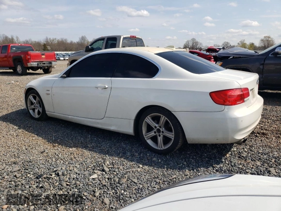 2013 BMW 3 Series 328i xDrive with VIN WBAKF3C56DJ386081, listed as a Copart auction lot 52391805 with 138,719 mi miles and Salvage Title. Bid and sale history available at carsss.com. Image 2.
