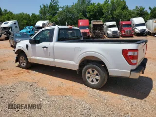 2021 Ford F-150 XL z VIN 1FTMF1C56MKE99832, wystawiony jako Copart lot #58199975 z przebiegiem 86 532 mil mil oraz Szkoda całkowita • Salvage title. Historia ofert i sprzedaży dostępna na DreamBid. Obrazek 2.