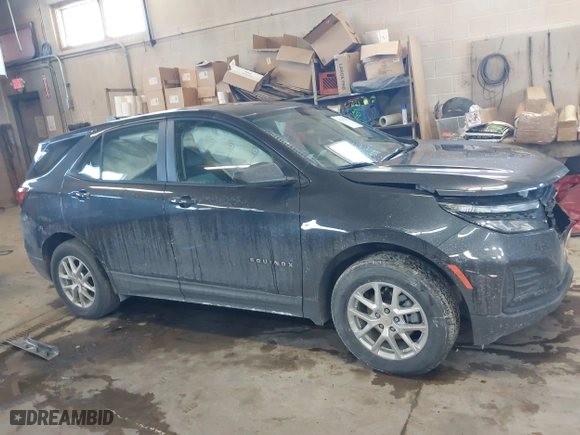 2022 Chevrolet Equinox LS with VIN 3GNAXSEVXNS247632, listed as a IAAI auction lot 41334343 with 19,925 mi miles. Bid and sale history available at carsss.com. Image 14.