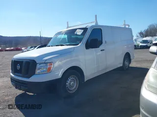 2014 Nissan NV S z VIN 1N6BF0KXXEN107999, wystawiony jako IAAI lot #40969864 z przebiegiem 161 431 mil mil oraz . Historia ofert i sprzedaży dostępna na DreamBid. Obrazek 17.