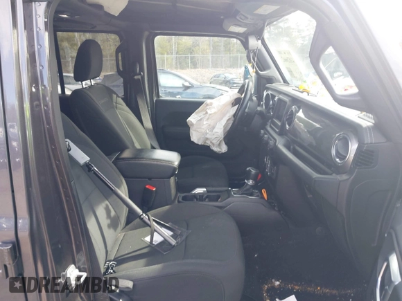 2018 Jeep Wrangler Unlimited Sahara with VIN 1C4HJXEG0JW246110, listed as a IAAI auction lot 41826662 with 65,236 mi miles. Bid and sale history available at carsss.com. Image 5.