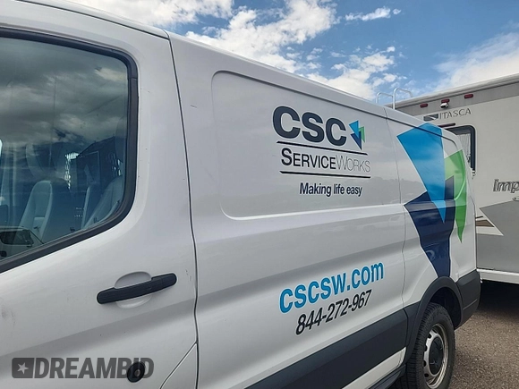 2016 Ford Transit Cargo z VIN 1FTYE1YM9GKB15647, wystawiony jako IAAI lot #42575776 z przebiegiem 235 520 mil mil oraz . Historia ofert i sprzedaży dostępna na DreamBid. Obrazek 11.