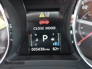 2024 Mitsubishi Outlander S z VIN JA4ARUAU8RU026106, wystawiony jako IAAI lot #42261854 z przebiegiem 5 439 mil mil oraz . Historia ofert i sprzedaży dostępna na DreamBid. Obrazek 7.