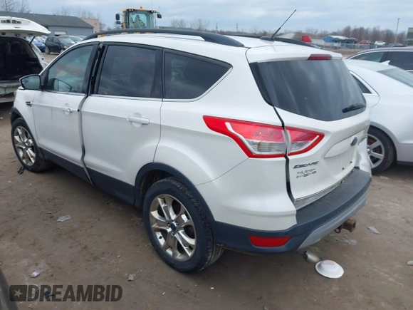 2016 Ford Escape SE with VIN 1FMCU9G94GUB55448, listed as a IAAI auction lot 41854864 with 153,457 mi miles. Bid and sale history available at carsss.com. Image 3.