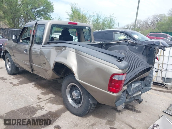 2003 Ford Ranger XL with VIN 1FTYR14U53PB81488, listed as a IAAI auction lot 42021920 with 203,469 mi miles and . Bid and sale history available at carsss.com. Image 3.