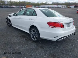 2016 Mercedes-Benz E 350 Luxury with VIN WDDHF8JB9GB191986, listed as a IAAI auction lot 42049916 with 122,012 mi miles and . Bid and sale history available at DreamBid. Image 3.