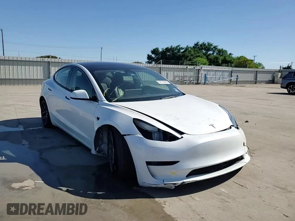 2023 Tesla Model 3 z VIN 5YJ3E1EA8PF418579, wystawiony jako Copart lot #54108945 z przebiegiem 68 444 mil mil oraz Szkoda całkowita • Salvage title. Historia ofert i sprzedaży dostępna na DreamBid. Obrazek 13.
