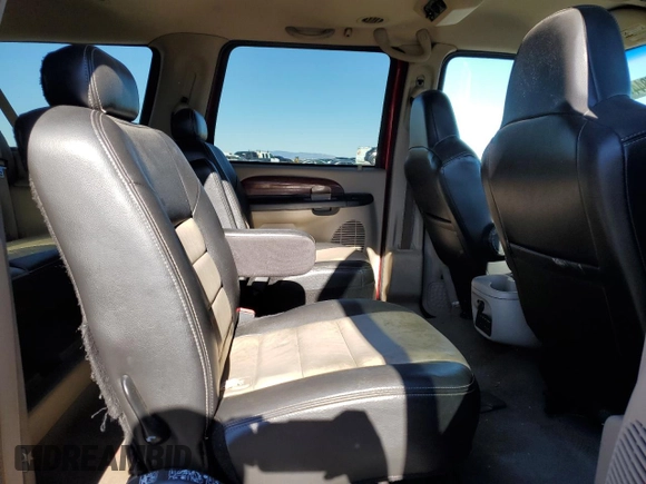 2005 Ford Excursion Eddie Bauer с VIN 1FMSU45P45ED48416, выставлен на аукционе Copart как лот 82847844 с пробегом 190 717 миль миль и Чистый • Clean title. История ставок и продаж доступна на DreamBid. Изображение 10.