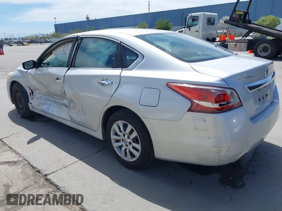 2013 Nissan Altima SV with VIN 1N4AL3AP4DN517857, listed as a IAAI auction lot 42020248 with 234,536 mi miles and . Bid and sale history available at carsss.com. Image 3.