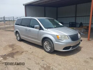 2012 Chrysler Town & Country Limited z VIN 2C4RC1GG7CR140564, wystawiony jako IAAI lot #42260081 z przebiegiem 271 352 mil mil oraz . Historia ofert i sprzedaży dostępna na DreamBid. Obrazek 1.