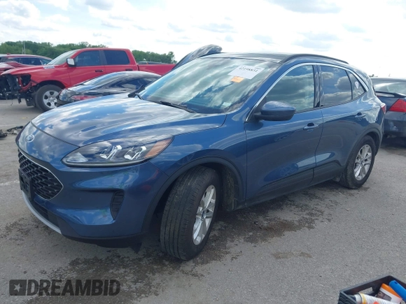 2020 Ford Escape SE z VIN 1FMCU0G64LUC77514, wystawiony jako IAAI lot #42198831 z przebiegiem 39 250 mil mil oraz . Historia ofert i sprzedaży dostępna na DreamBid. Obrazek 2.
