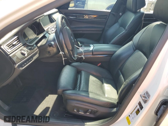 2013 BMW 7 Series 750Li with VIN WBAYE8C56DD132217, listed as a Copart auction lot 61976145 with 146,860 mi miles and Salvage title. Bid and sale history available at DreamBid. Image 7.