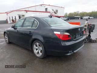2004 BMW 5 Series 530i with VIN WBANA73514B806617, listed as a IAAI auction lot 42025971 with Not Provided miles and . Bid and sale history available at carsss.com. Image 3.