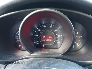 2016 Kia Soul with VIN KNDJN2A20G7853825, listed as a IAAI auction lot 41604997 with 133,624 mi miles. Bid and sale history available at carsss.com. Image 7.
