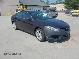 2010 Mazda 6 i Touring z VIN 1YVHZ8CH0A5M13186, wystawiony jako IAAI lot #42491123 z przebiegiem 245 277 mil mil oraz . Historia ofert i sprzedaży dostępna na DreamBid. Obrazek 1.