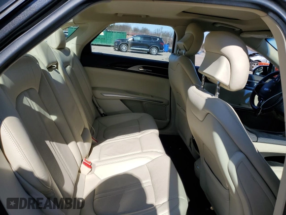 2015 Lincoln MKZ z VIN 3LN6L2JK1FR604092, wystawiony jako Copart lot #48379525 z przebiegiem 64 656 mil mil oraz Szkoda całkowita • Salvage title. Historia ofert i sprzedaży dostępna na DreamBid. Obrazek 10.