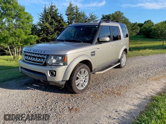 2016 Land Rover LR4 HSE Lux with VIN SALAK2V67GA788859, listed as a Copart auction lot 58374055 with 99,210 mi miles and Clean title. Bid and sale history available at DreamBid. Image 2.