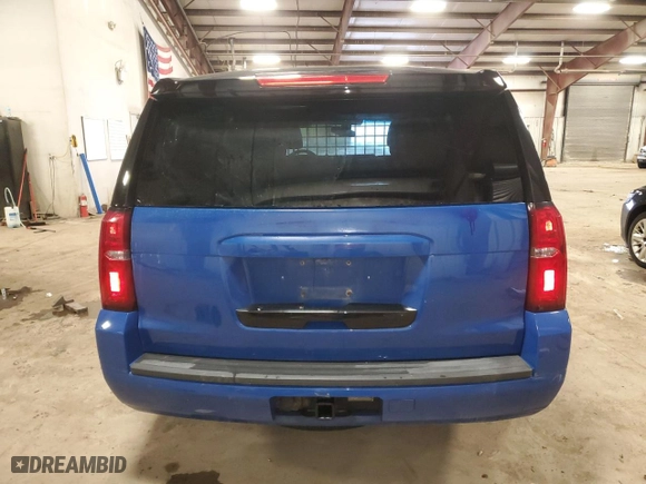 2017 Chevrolet Tahoe Commercial with VIN 1GNSKDEC7HR275117, listed as a Copart auction lot 43557905 with 118,105 mi miles and Clean Title. Bid and sale history available at carsss.com. Image 6.