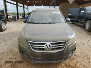 2011 Volkswagen Tiguan S with VIN WVGAV7AX0BW558615, listed as a Copart auction lot 51832635 with Not provided miles and Clean title. Bid and sale history available at DreamBid. Image 5.