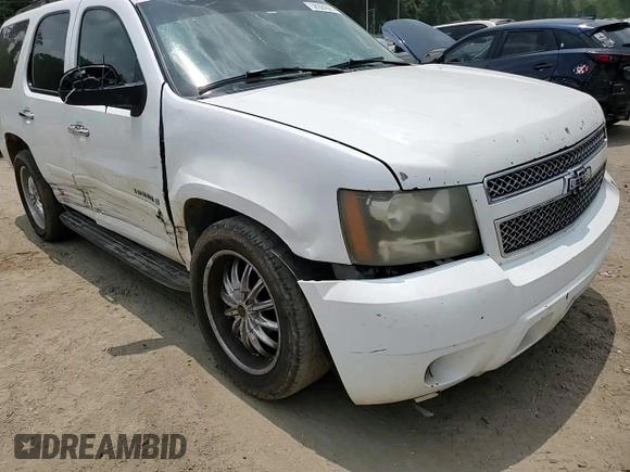 2007 Chevrolet Tahoe LTZ with VIN 1GNFC13077R339175, listed as a Copart auction lot 58924925 with Not provided miles and Salvage title. Bid and sale history available at DreamBid. Image 14.