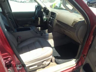 2003 Ford Explorer XLT with VIN 1FMZU63K73UA44887, listed as a IAAI auction lot 42339870 with 223,751 mi miles and . Bid and sale history available at DreamBid. Image 5.