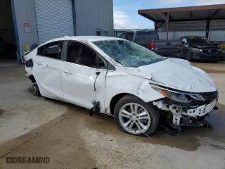 2018 Chevrolet Cruze LT with VIN 1G1BE5SM6J7118708, listed as a Copart auction lot 46129175 with 154,721 mi miles and Clean Title. Bid and sale history available at carsss.com. Image 4.