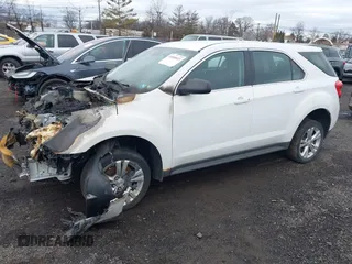 2013 Chevrolet Equinox LS z VIN 2GNFLCEK7D6329456, wystawiony jako IAAI lot #41800023 z przebiegiem 187 500 mil mil oraz . Historia ofert i sprzedaży dostępna na DreamBid. Obrazek 2.