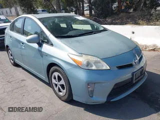2014 Toyota Prius Four with VIN JTDKN3DU2E1765639, listed as a IAAI auction lot 42433480 with 97,083 mi miles and . Bid and sale history available at DreamBid. Image 1.