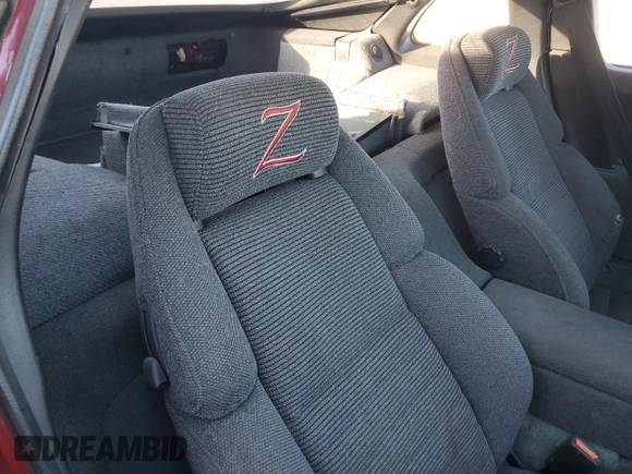 1990 Nissan 300ZX z VIN JN1RZ24A7LX006503, wystawiony jako Copart lot #77695394 z przebiegiem 155 546 mil mil oraz Szkody całkowita. Historia ofert i sprzedaży dostępna na DreamBid. Obrazek 10.