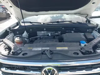 2022 Volkswagen Atlas SE with VIN 1V2DP2CA7NC503364, listed as a IAAI auction lot 41788524 with 49,134 mi miles and . Bid and sale history available at DreamBid. Image 10.