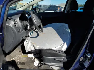 2017 Nissan Note SV with VIN 3N1CE2CP9HL365989, listed as a Copart auction lot 50433005 with Not Provided miles and Salvage Title. Bid and sale history available at DreamBid. Image 7.
