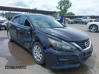 2016 Nissan Altima S z VIN 1N4AL3APXGN348769, wystawiony jako IAAI lot #42199355 z przebiegiem 135 584 mil mil oraz . Historia ofert i sprzedaży dostępna na DreamBid. Obrazek 1.