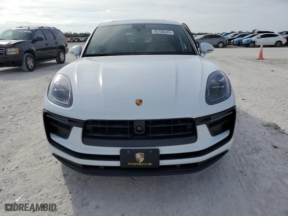 2022 Porsche Macan with VIN WP1AA2A56NLB08618, listed as a Copart auction lot 43106245 with 14,848 mi miles and Salvage Title. Bid and sale history available at carsss.com. Image 5.